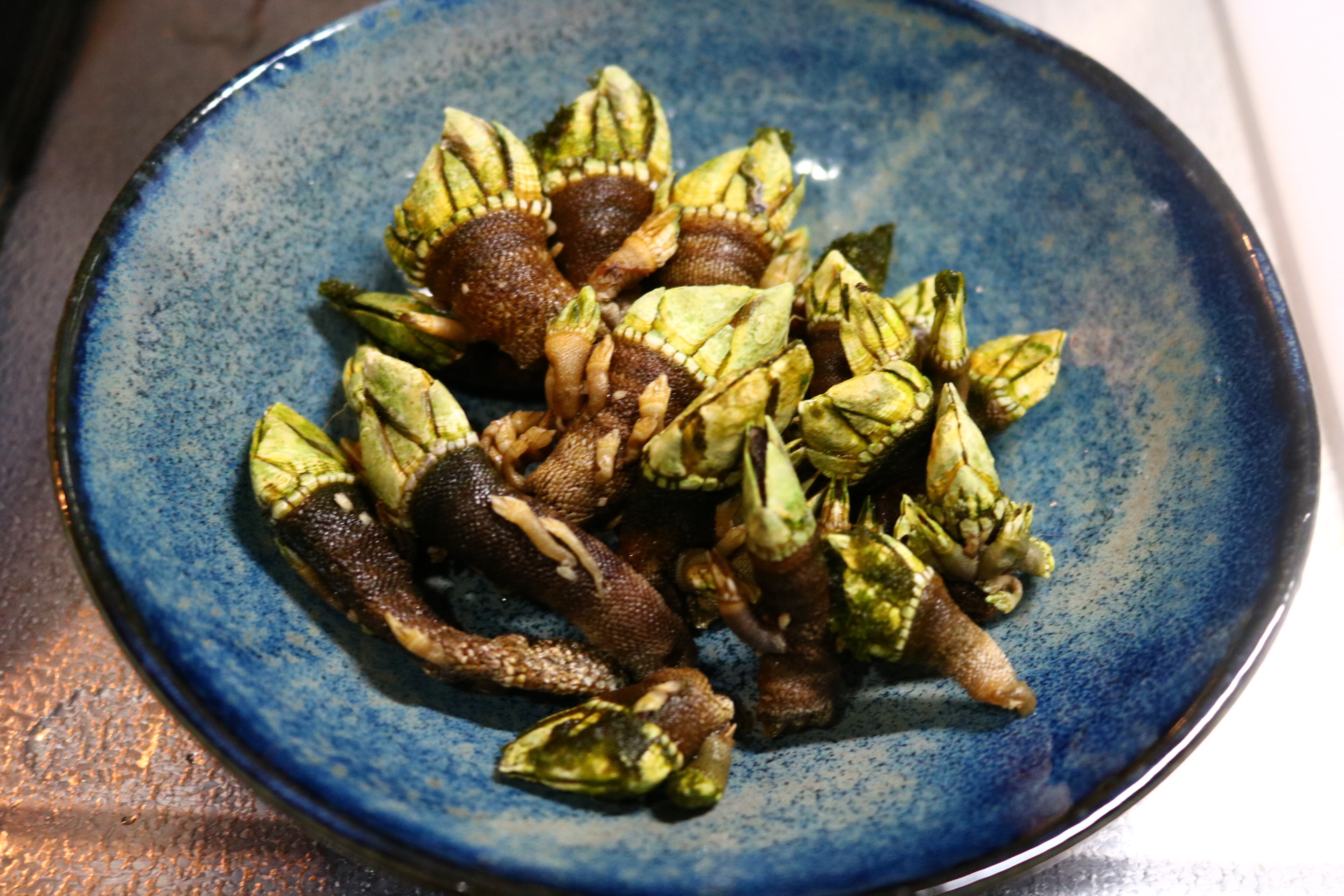 茹でるだけの簡単おつまみ かめの手 の塩茹でレシピ 食べ方 だいどこロック